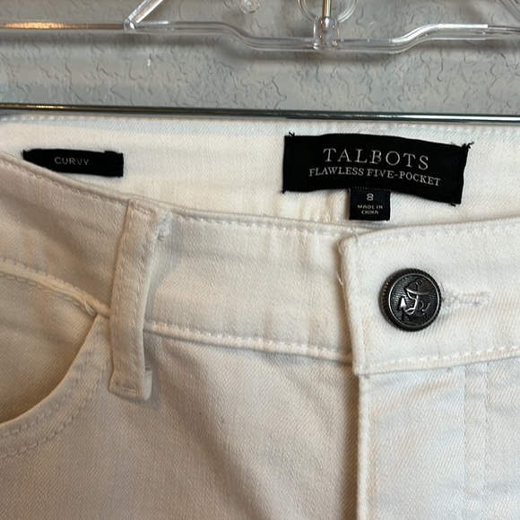 Talbots. NWT. 8. White. Flawless five pocket. Curvy. Slimming. - Picture 5 of 11